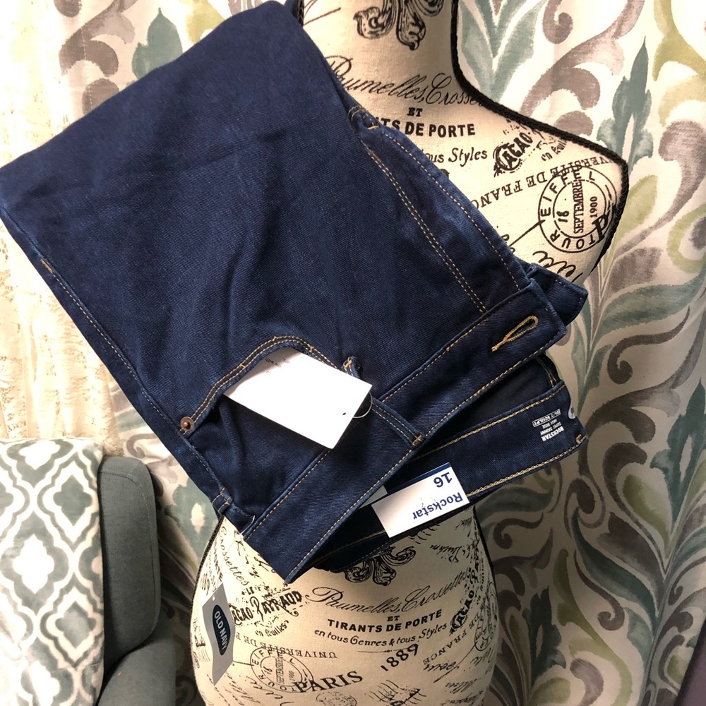 Old Navy NWT size 16